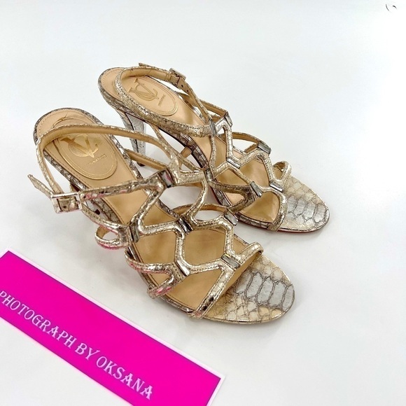 CV Signature Vogue Metallic Snake-Print Sandal size 9 M - Picture 10 of 11